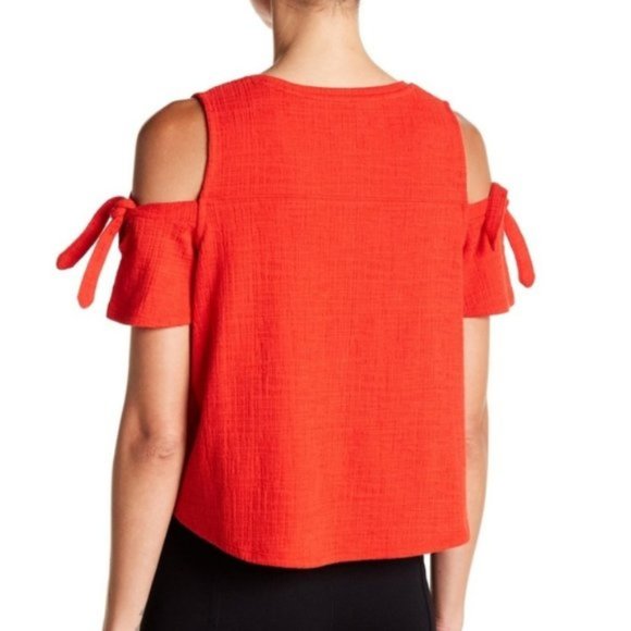 Madewell Skylark Cold Shoulder Tee in Red - Picture 3 of 5